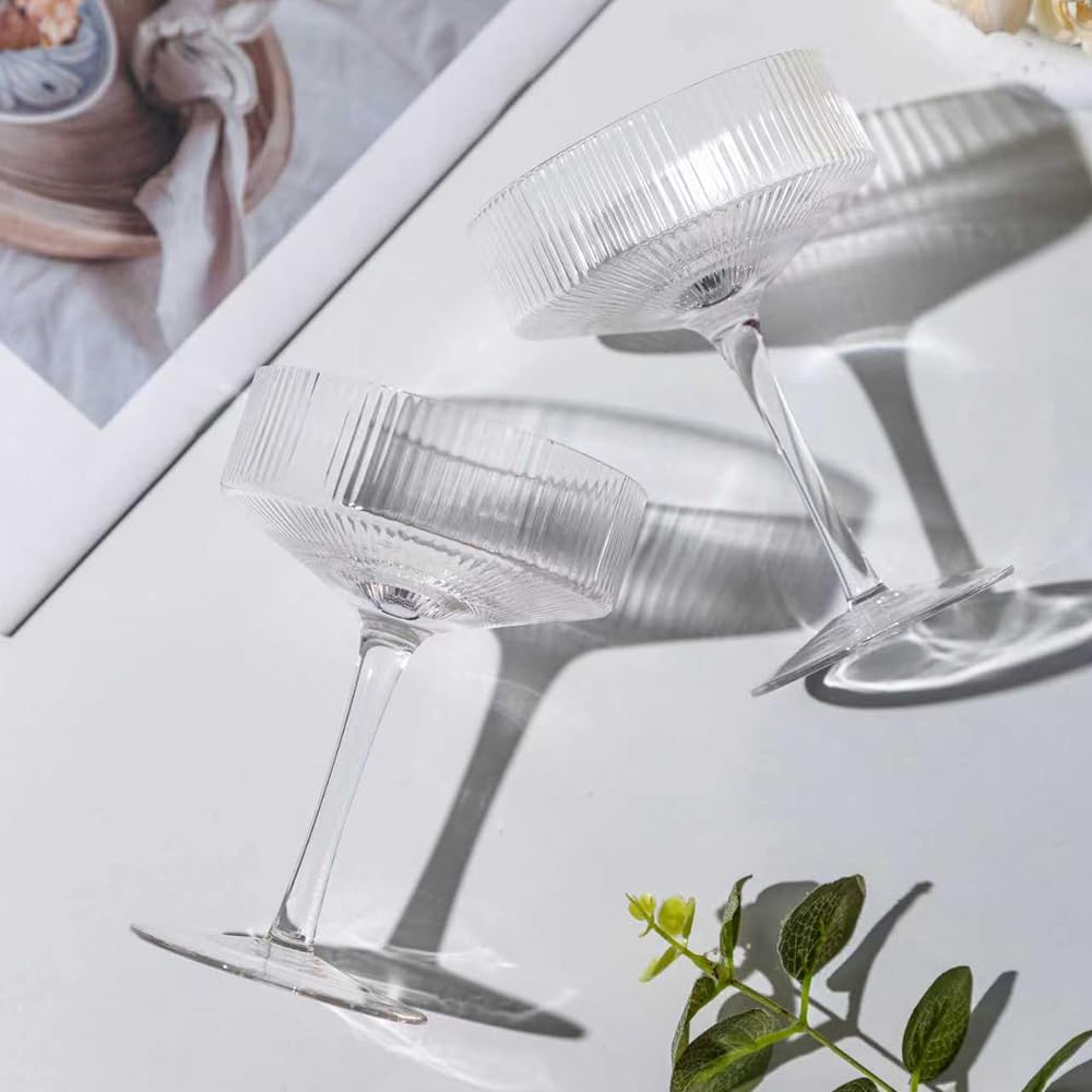 Set of 4 9 oz Coupe Cocktail Glasses G650340