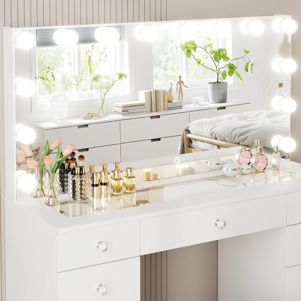 Vanity with Lighted Mirror F8138